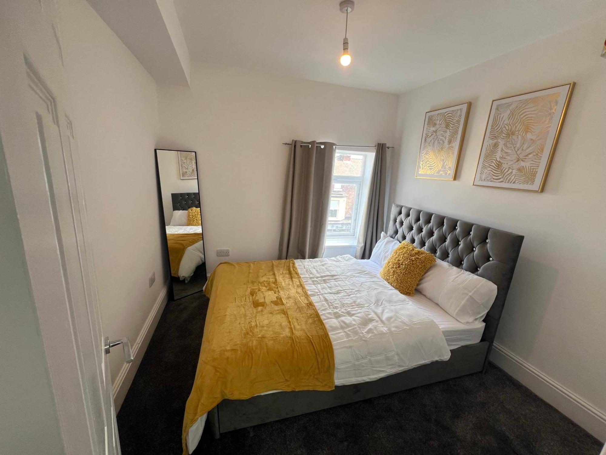 Beach House In Liverpool Waterloo Екстериор снимка